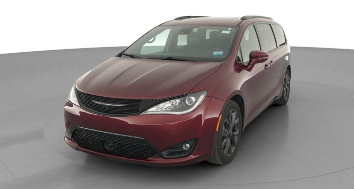 Thumbnail: 2018 Chrysler Pacifica - 1