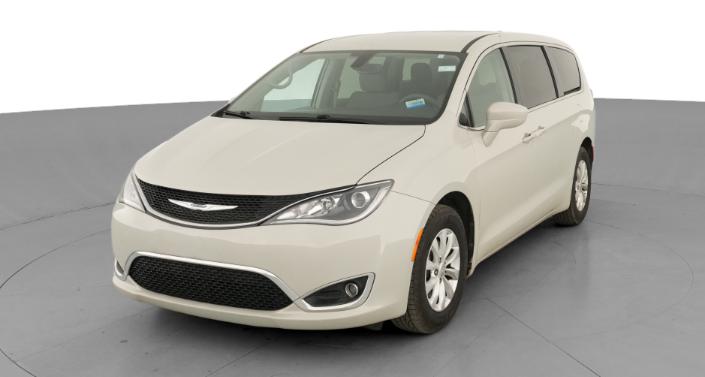 Thumbnail: 2019 Chrysler Pacifica - 1
