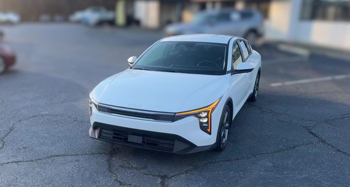 Thumbnail: 2025 Kia K4 - 1