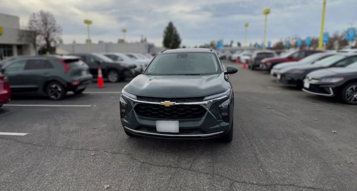 Thumbnail: 2025 Chevrolet Trax - 1