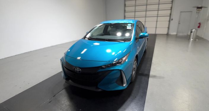 Thumbnail: 2017 Toyota Prius Prime - 1