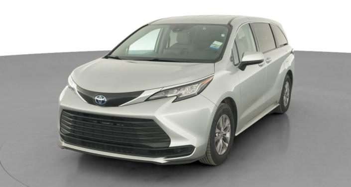 Thumbnail: 2022 Toyota Sienna - 1