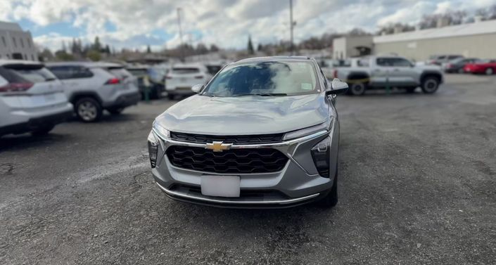 Thumbnail: 2025 Chevrolet Trax - 1