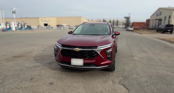 Thumbnail: 2025 Chevrolet Trax - 1