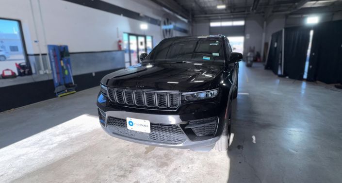 Thumbnail: 2023 Jeep Grand Cherokee - 1
