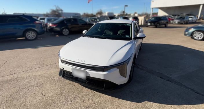 Thumbnail: 2025 Kia K4 - 1