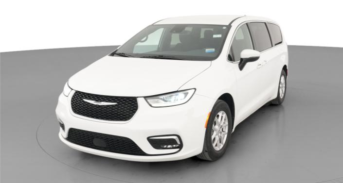 Thumbnail: 2023 Chrysler Pacifica - 1