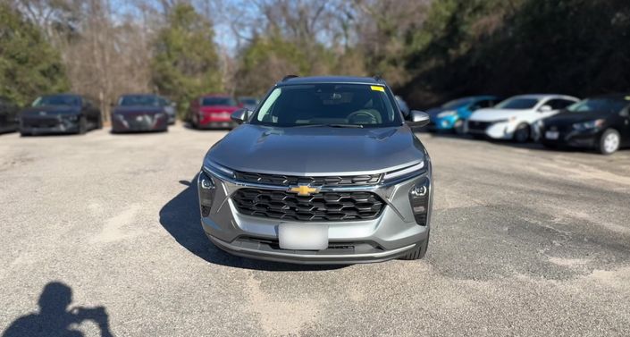 Thumbnail: 2025 Chevrolet Trax - 1