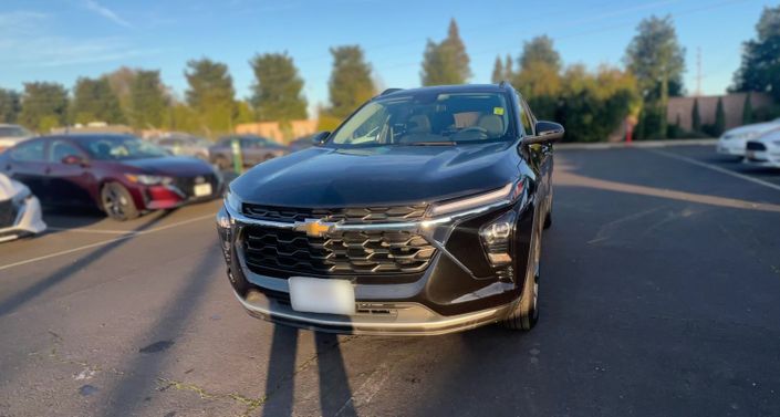 Thumbnail: 2025 Chevrolet Trax - 1