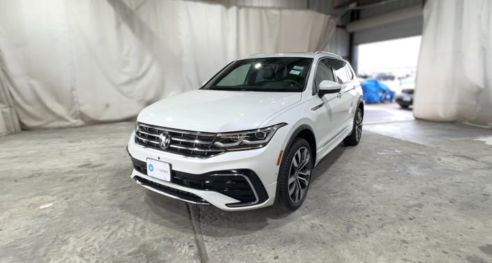 Thumbnail: 2022 Volkswagen Tiguan - 1