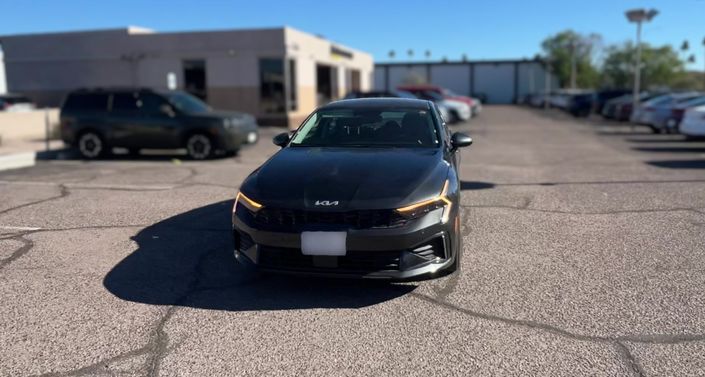 Thumbnail: 2025 Kia K5 - 1