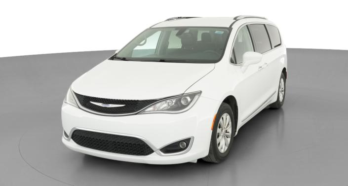 Thumbnail: 2019 Chrysler Pacifica - 1