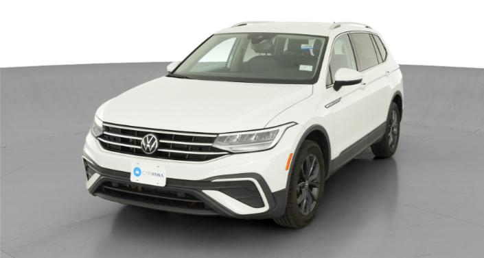 Thumbnail: 2022 Volkswagen Tiguan - 1