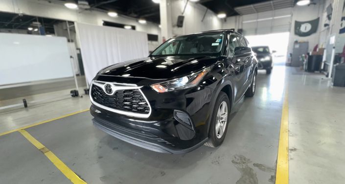 Thumbnail: 2022 Toyota Highlander - 1