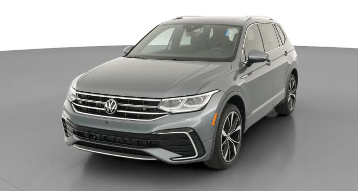 Thumbnail: 2022 Volkswagen Tiguan - 1