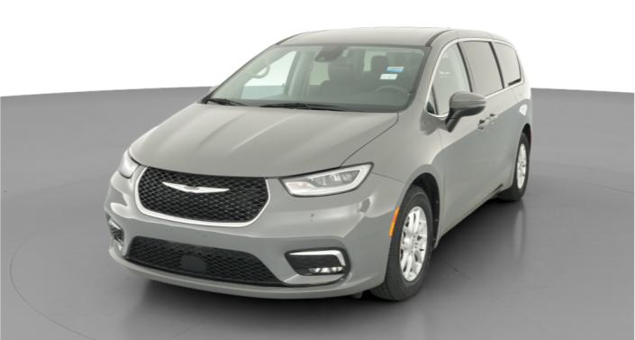 Thumbnail: 2023 Chrysler Pacifica - 1