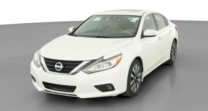 Thumbnail: 2016 Nissan Altima - 1