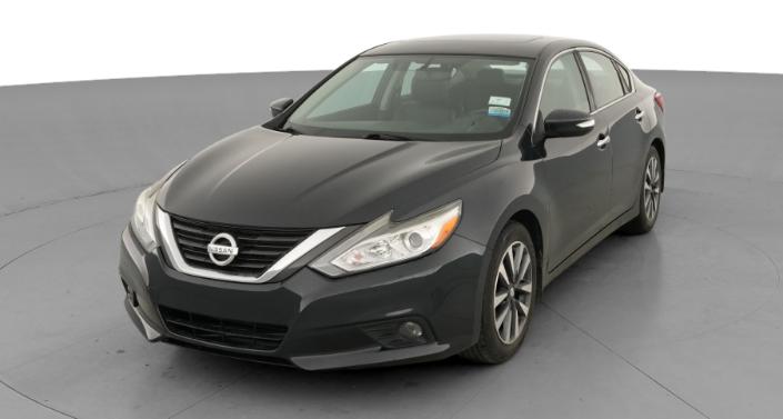 Thumbnail: 2017 Nissan Altima - 1