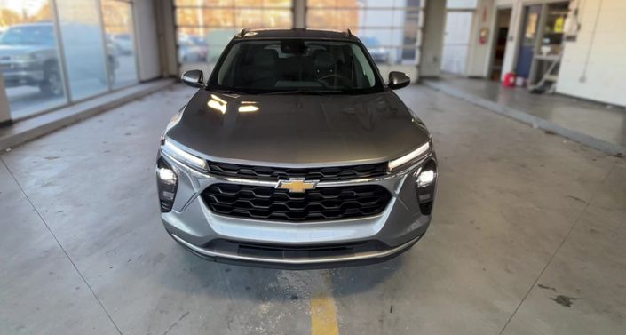 Thumbnail: 2025 Chevrolet Trax - 1