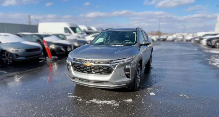 Thumbnail: 2025 Chevrolet Trax - 1