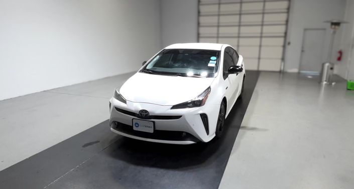 Thumbnail: 2022 Toyota Prius - 1