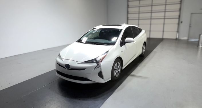 Thumbnail: 2016 Toyota Prius - 1