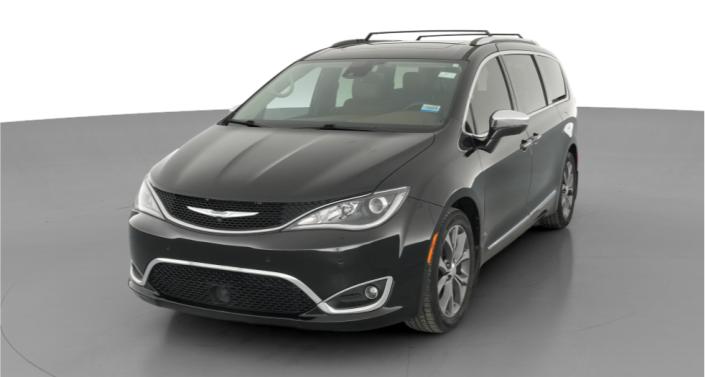 Thumbnail: 2017 Chrysler Pacifica - 1