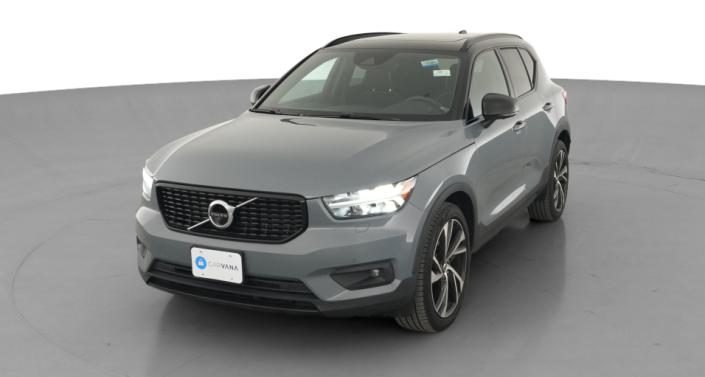 Thumbnail: 2022 Volvo XC40 - 1
