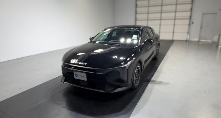 Thumbnail: 2025 Kia K4 - 1