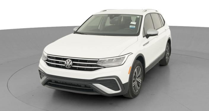 Thumbnail: 2024 Volkswagen Tiguan - 1