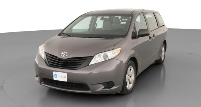 Thumbnail: 2017 Toyota Sienna - 1