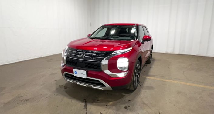 Thumbnail: 2023 Mitsubishi Outlander - 1