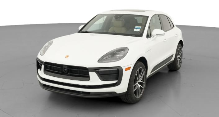 Thumbnail: 2025 Porsche Macan - 1