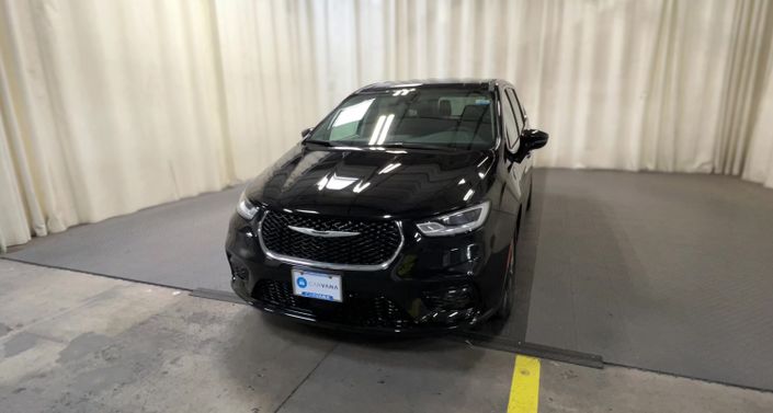 Thumbnail: 2024 Chrysler Pacifica - 1