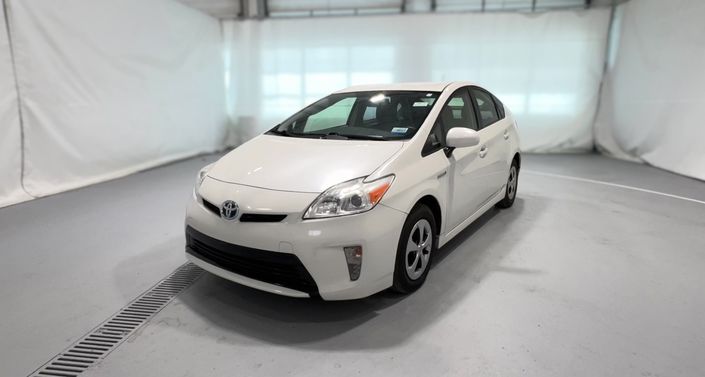 Thumbnail: 2015 Toyota Prius - 1