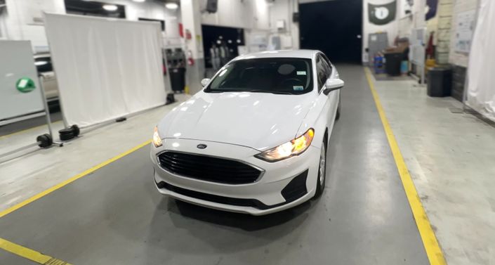 Thumbnail: 2020 Ford Fusion - 1