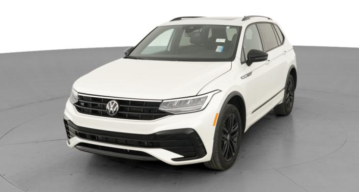 Thumbnail: 2022 Volkswagen Tiguan - 1