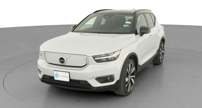 Thumbnail: 2021 Volvo XC40 - 1