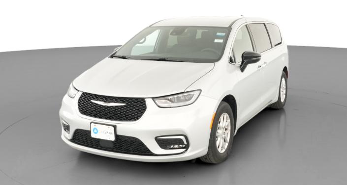 Thumbnail: 2026 Chrysler Pacifica - 1