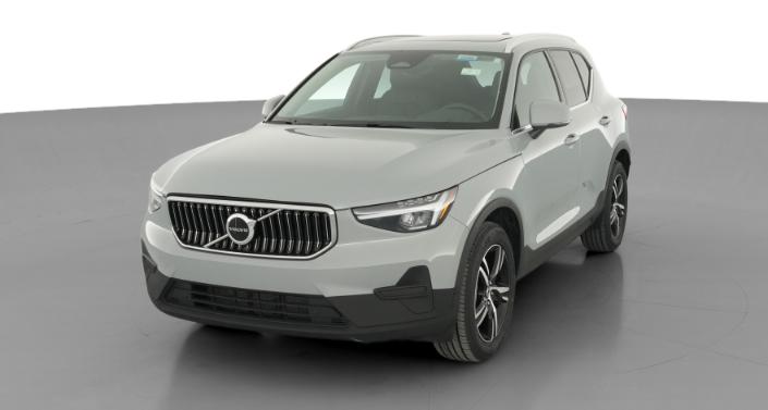 Thumbnail: 2025 Volvo XC40 - 1