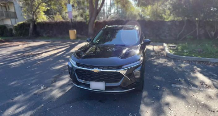 Thumbnail: 2025 Chevrolet Trax - 1