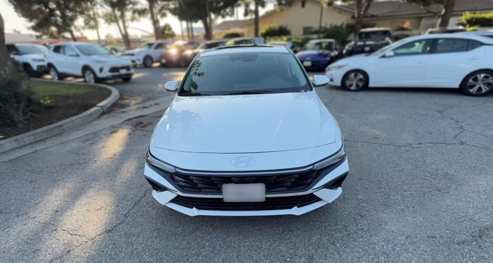 Thumbnail: 2025 Hyundai Elantra - 1