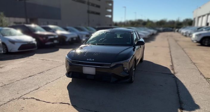 Thumbnail: 2025 Kia K4 - 1