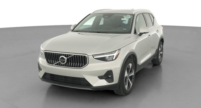 Thumbnail: 2025 Volvo XC40 - 1