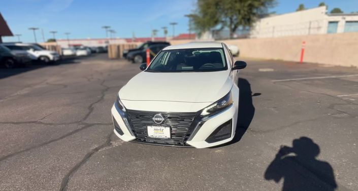 Thumbnail: 2025 Nissan Altima - 1