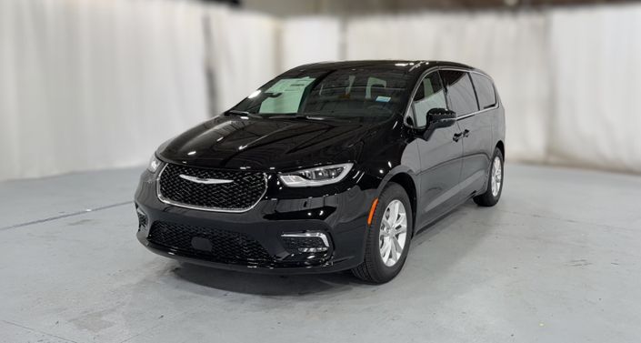 Thumbnail: 2026 Chrysler Pacifica - 1