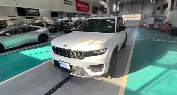 Thumbnail: 2023 Jeep Grand Cherokee - 1