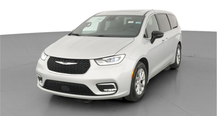 Thumbnail: 2026 Chrysler Pacifica - 1