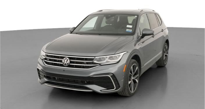 Thumbnail: 2022 Volkswagen Tiguan - 1