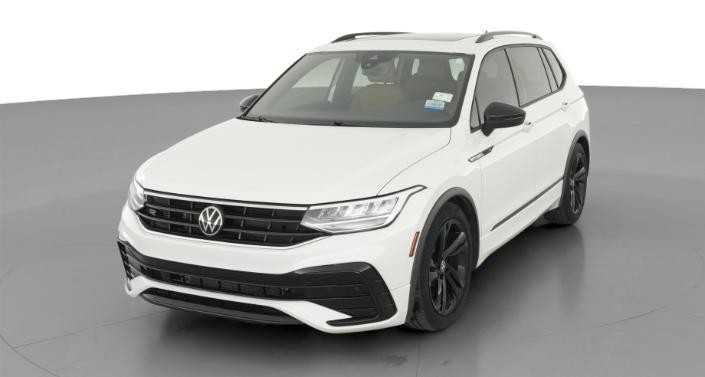 Thumbnail: 2023 Volkswagen Tiguan - 1